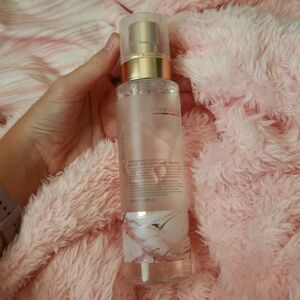 Face skincare mist
